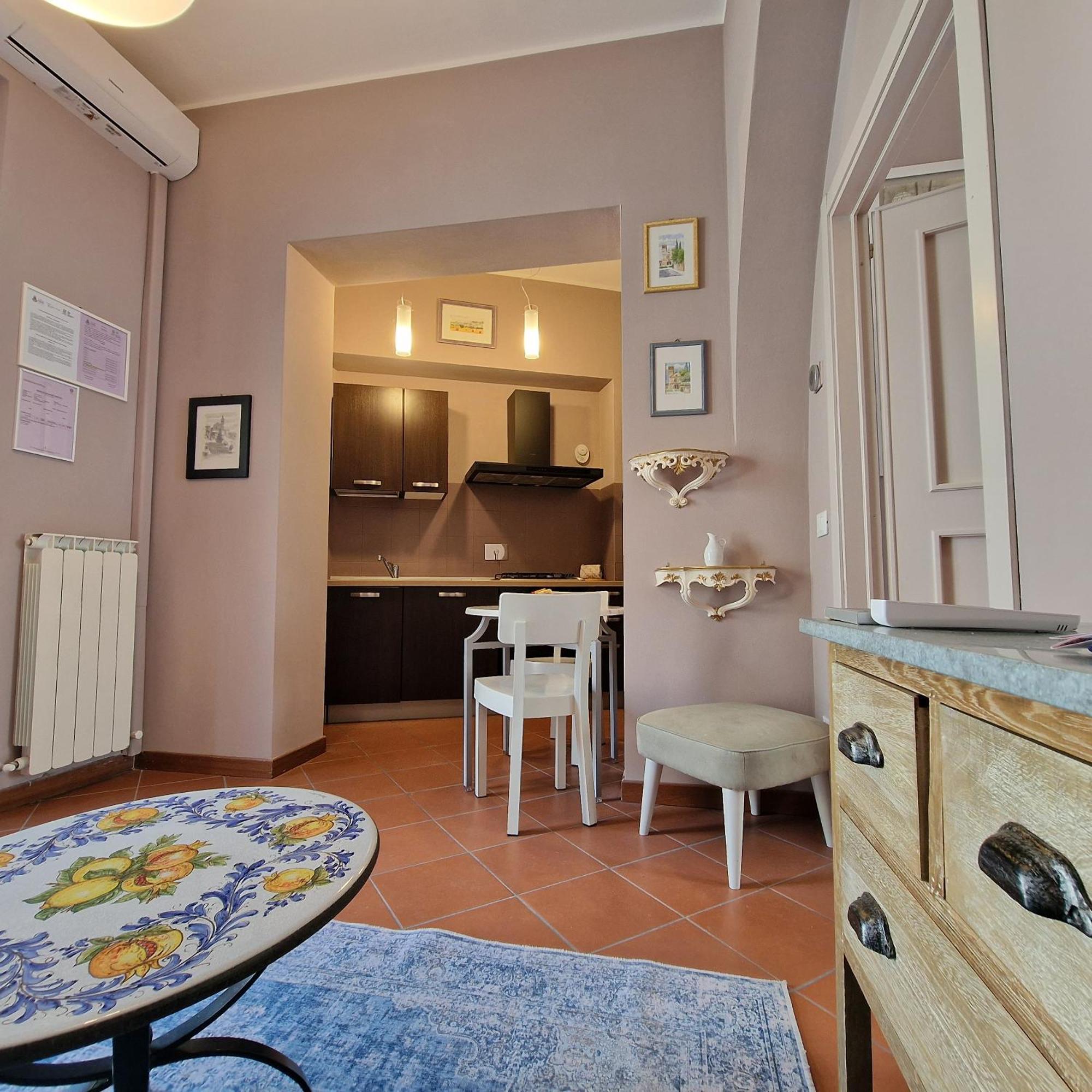 Il Cortile Di San Rufino Apartment Assisi Bagian luar foto